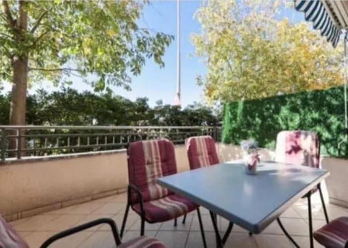 Apartment With Wifi - 24779